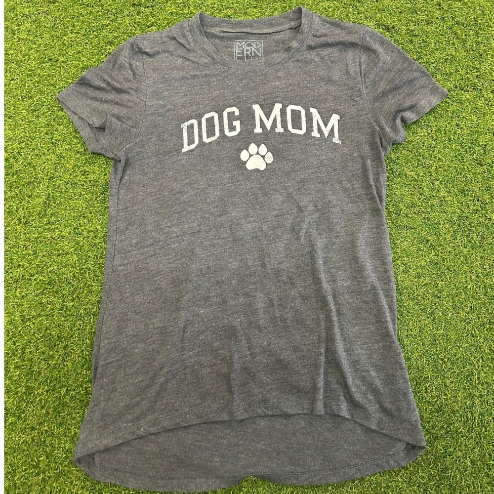 Modern Lux Dog Mom Graphic Tee Charcoal Gray Heather High Low Hem XSmall